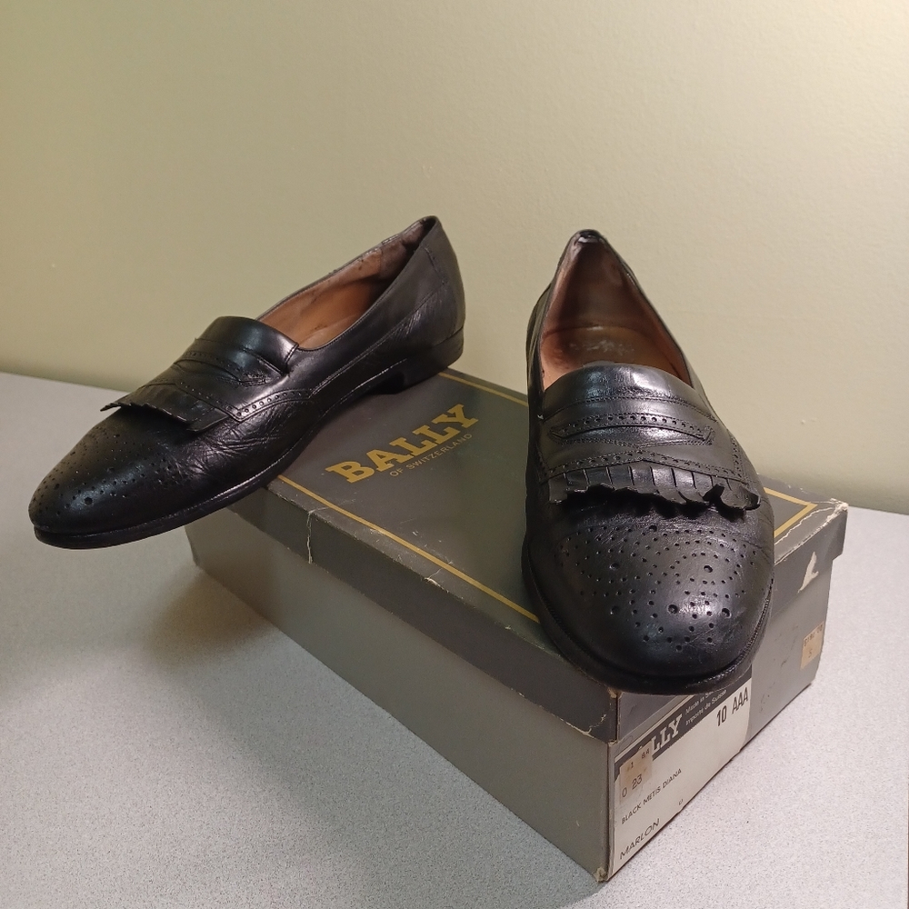 VINTAGE Bally Black Loafers